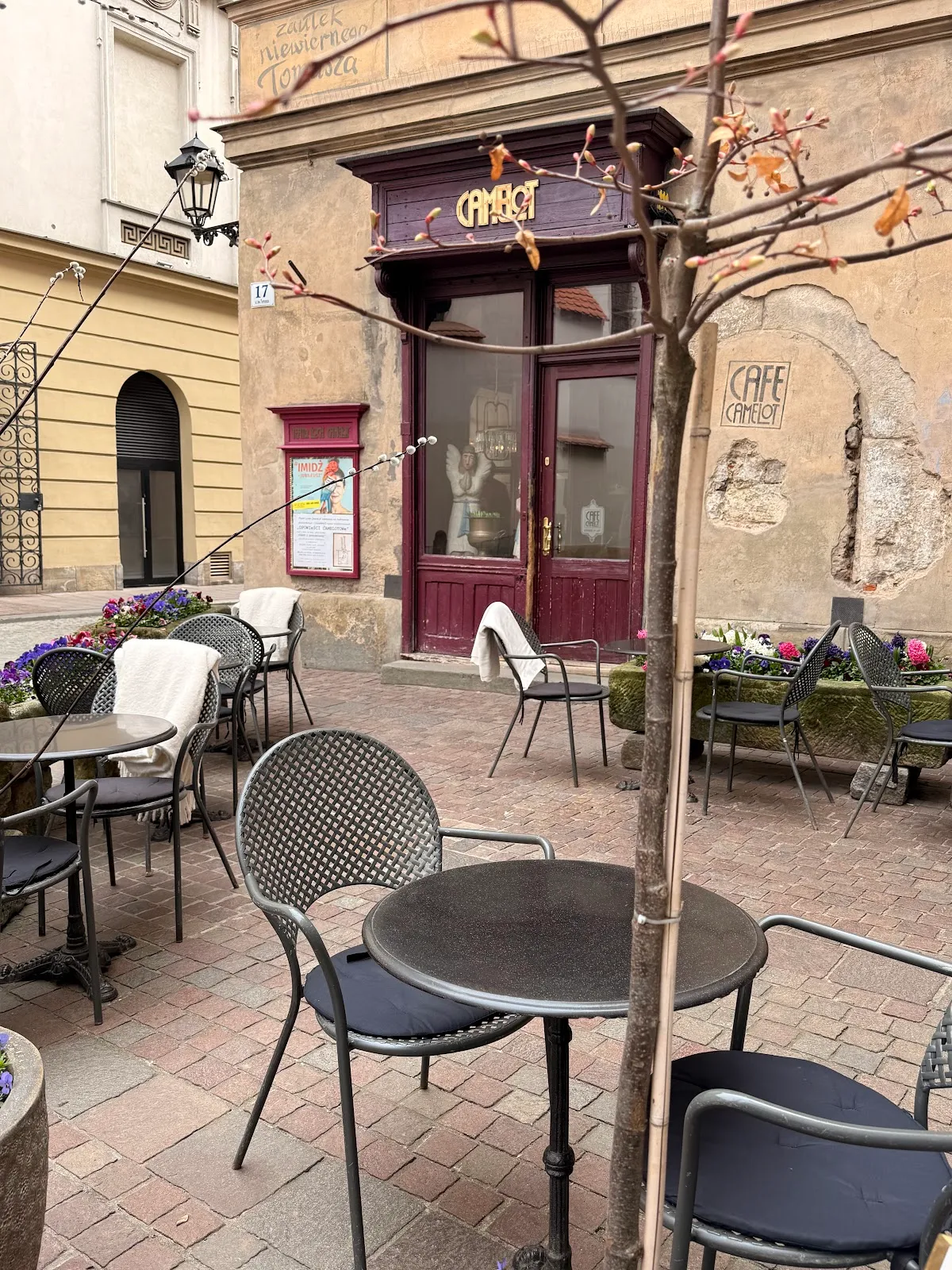 Camelot Cafe